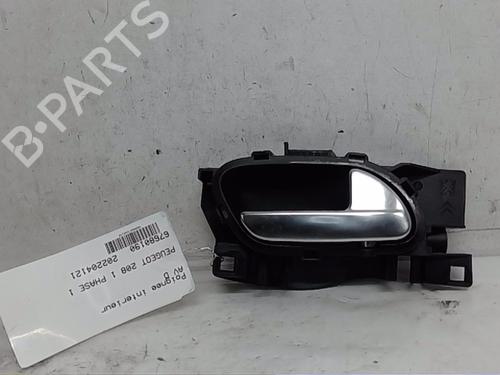 Højre fortil invendig håndtag PEUGEOT 208 I (CA_, CC_) 1.4 HDi (68 hp) 13834246
