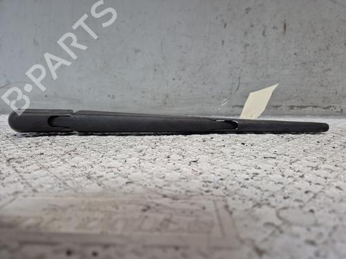 Used Rear windshield wiper arm PEUGEOT 5008 (0U_, 0E_) 1.6 HDi (114 hp) 25730642