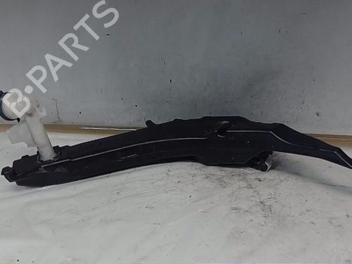 Windscreen washer tank PEUGEOT 308 II (LB_, LP_, LW_, LH_, L3_) 1.2 THP 130 | BP19539439C113