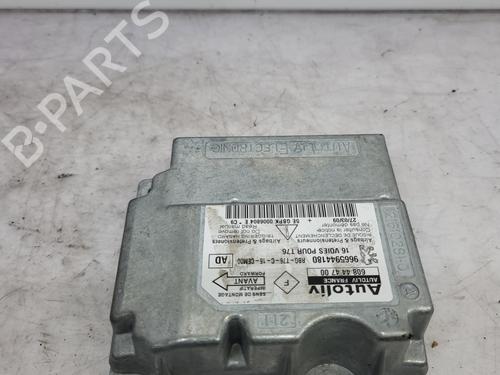 Airbag module PEUGEOT 308 CC (4B_) 2.0 HDi (140 hp) 32376812