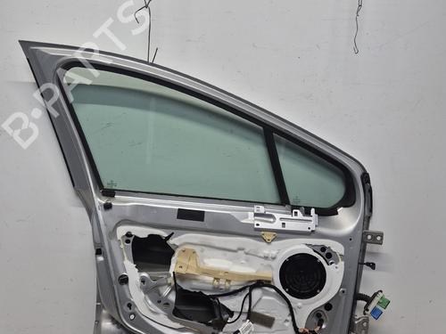 Used Left front door Left front door 36834106 36834106