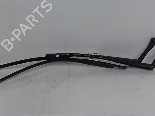 Used Front windshield wiper arm PEUGEOT RCZ 2.0 HDi (163 hp) 14562044
