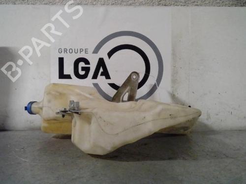 Used Windscreen washer tank FIAT STILO (192_) 1.9 D Multijet (120 hp) 13865627
