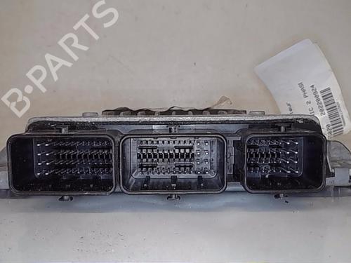 Used Engine control unit (ECU) RENAULT SCÉNIC II (JM0/1_) [2003-2010]  13843990