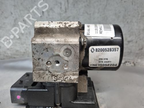 ABS Bremseaggregat RENAULT MASTER II Van (FD) 2.5 dCi (FD01, FD0Y, FD21, FD2Y, FD31, FD71, FD7Y, FD81,... (146 hp) 29929752