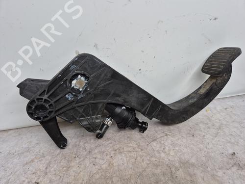 Used Clutch pedal Clutch pedal PEUGEOT BOXER Van 2.0 BlueHDi 160 (163 hp) 32690690 32690690
