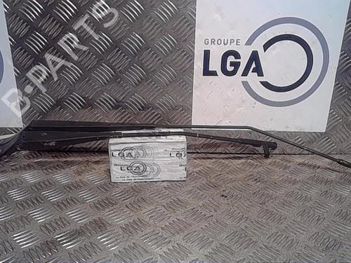 Used Front windshield wiper arm NISSAN MICRA V (K14) 1.5 DCI (90 hp) 14554489