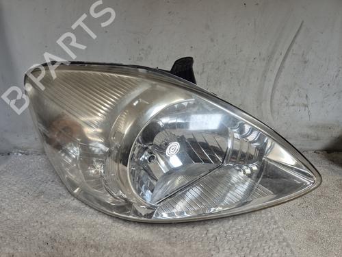 Used Right headlight HYUNDAI MATRIX (FC) 1.5 CRDi VGT (110 hp) 27095249