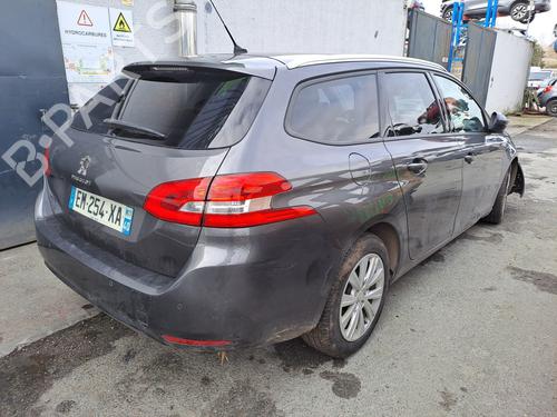 Rear right exterior door handle PEUGEOT 308 SW II (LC_, LJ_, LR_, LX_, L4_) 1.6 BlueHDi 120 | BP26570477C130 