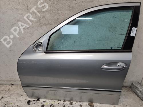 Used Left front door MERCEDES-BENZ E-CLASS (W211) E 320 CDI (211.022) (224 hp) 29758430