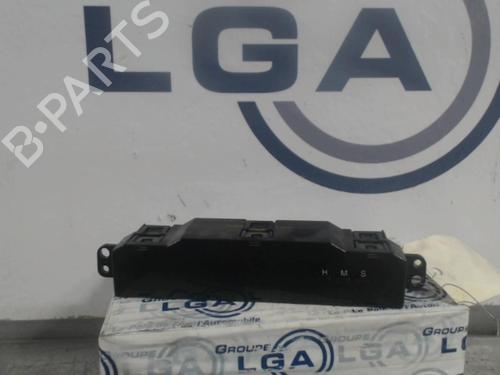 Used Display monitor CHEVROLET LACETTI (J200) [2003-2025]  13869464