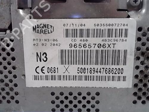 Used Radio CITROËN C4 I (LC_) 2.0 HDi (136 hp) 13852320
