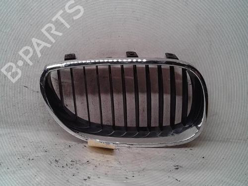 Used Grille BMW 5 (E60) 530 d (218 hp) 16566744