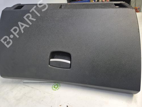Used Glove box RENAULT LAGUNA III (BT0/1) 2.0 dCi (BT07, BT0J, BT14, BT1A, BT1S) (131 hp) 31054779
