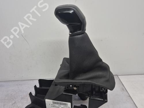 Used Gear lever PEUGEOT 208 I (CA_, CC_) 1.2 VTI 82 (82 hp) 32291193