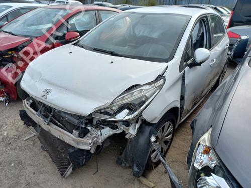 Engine control unit (ECU) PEUGEOT 208 I (CA_, CC_) 1.6 HDi / BlueHDi 75 | BP29818911M57