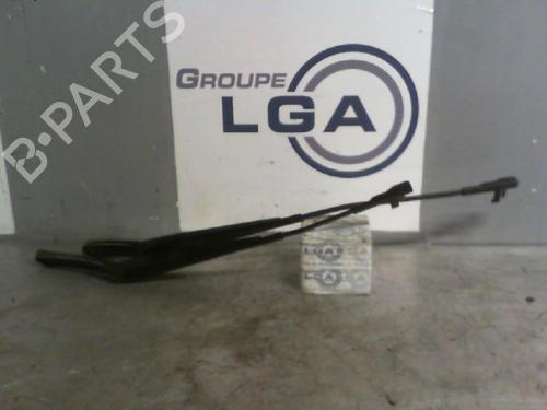 Used Front windshield wiper arm SKODA OCTAVIA II Combi (1Z5) 2.0 TDI 16V (136 hp) 14547269