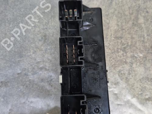 Left front window switch LAND ROVER DISCOVERY IV (L319)  | BP29739332I27 