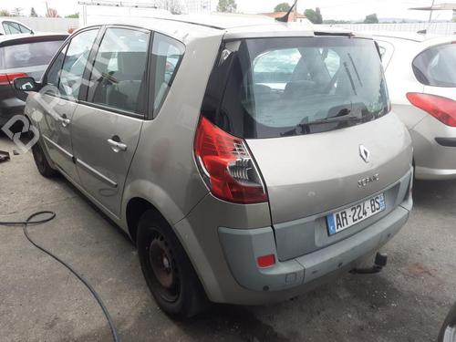Engine control unit (ECU) RENAULT SCÉNIC II (JM0/1_)  | BP13832804M57 