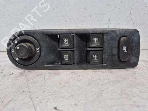 Used Left front window switch Left front window switch RENAULT CAPTUR I (J5_, H5_) 1.5 dCi 90 (J5N4, J5M5, J5MW, J5M6, J5AL, J5AJ) (90 hp) 33727175 33727175