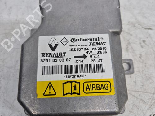 Used ECU airbags RENAULT TWINGO II (CN0_) 1.2 16V (CN04, CN0B) (75 hp) 31140553