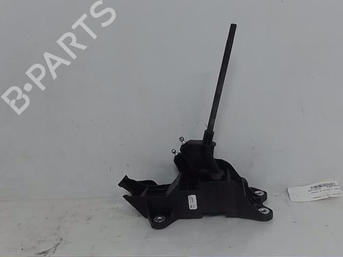 Used Gear lever FORD FIESTA VI (CB1, CCN) [2008-2017]  13846042