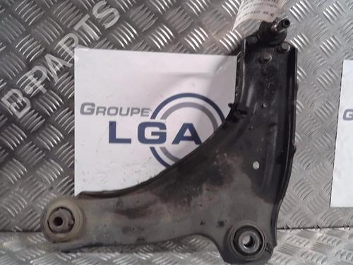 Used Left front suspension arm RENAULT LAGUNA II Grandtour (KG0/1_) [2001-2007]  14551433