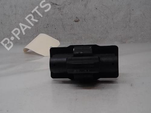 Used Hinge/Door check strap PEUGEOT 208 II (UB_, UP_, UW_, UJ_) 1.2 PureTech 75 (75 hp) 16567498