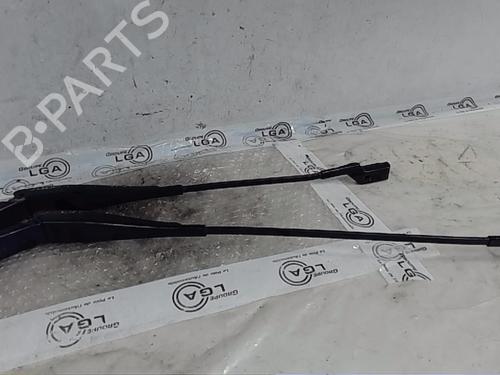 Used Front windshield wiper arm PEUGEOT 308 SW II (LC_, LJ_, LR_, LX_, L4_) 1.6 BlueHDi 120 (120 hp) 17980802