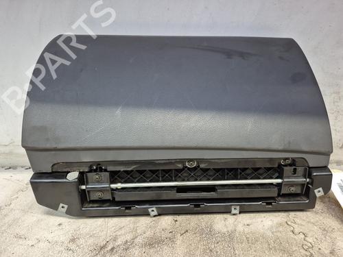 Used Glove box BMW 6 (E63) 645 Ci (333 hp) 27267907
