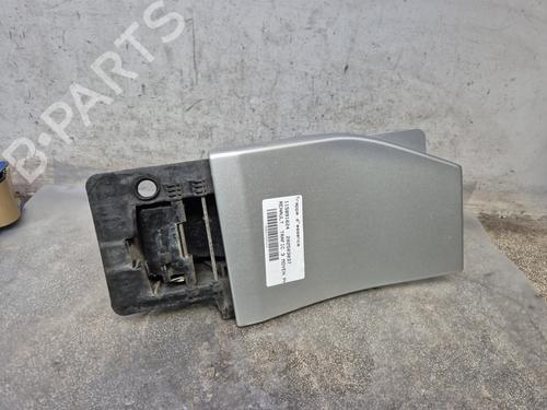 Used Fuel flap RENAULT TRAFIC III Van (FG_) 2.0 dCi 145 (FGML) (145 hp) 30556321