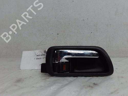 Used Front right interior door handle TOYOTA COROLLA Verso (ZER_, ZZE12_, R1_) 2.2 D-4D (AUR10_, AUR10R) (136 hp) 13826158