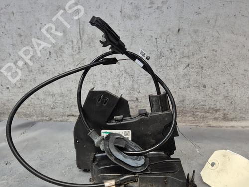 front-right-lock-renault-megane-iv-hatchback-b9amn_-2015-30473816 main image