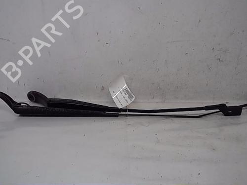 Used Front windshield wiper arm PEUGEOT 208 I (CA_, CC_) 1.2 VTI 82 (82 hp) 14563529