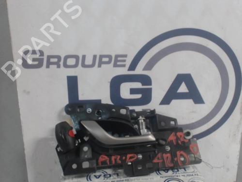 Højre bagtil invendig håndtag HONDA CIVIC VIII Hatchback (FN, FK) 2.2 CTDi (FK3) (140 hp) 13869256