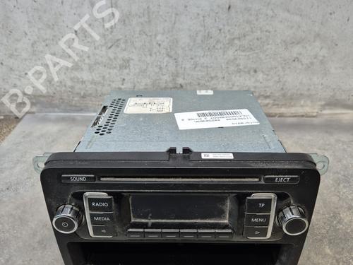 Bilradio VW CADDY III Box Body/MPV (2KA, 2KH, 2CA, 2CH) [2004-2016]  30582836