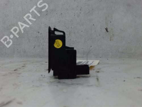 Used Right front window switch VW GOLF VII (5G1, BQ1, BE1, BE2) 1.2 TSI (105 hp) 16986310