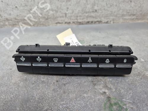 Used Warning switch PEUGEOT 5008 (0U_, 0E_) 1.6 HDi (112 hp) 30766959