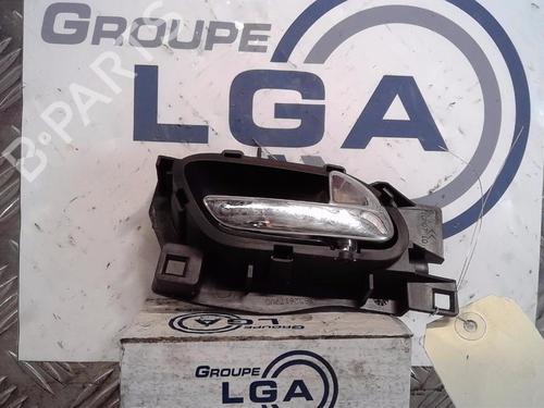 Used Front right interior door handle PEUGEOT 407 (6D_) 1.6 HDi 110 (6D9HZC, 6D9HYC) (109 hp) 13863536