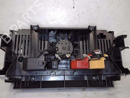 Used Climate control AUDI A3 (8P1) 2.0 TDI 16V (140 hp) 13844096