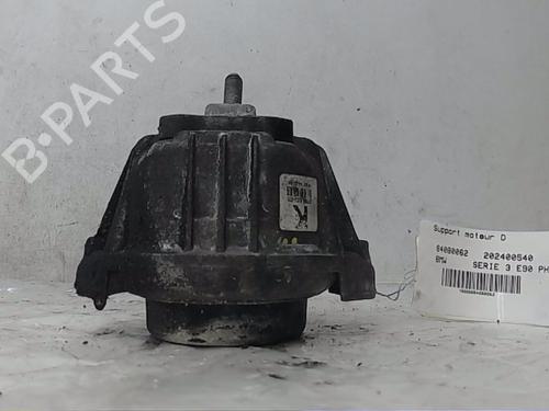 Used Engine mount BMW 3 (E90) 318 i (129 hp) 17193935