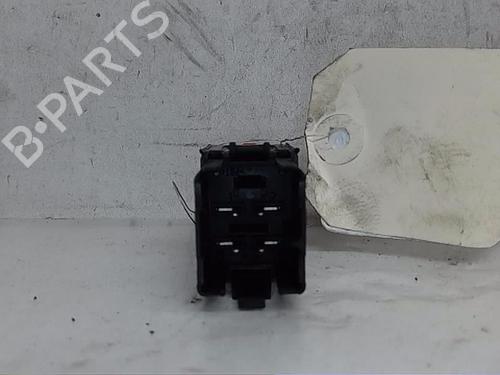 Used Warning switch VW TOURAN (1T1, 1T2) 1.9 TDI (105 hp) 13836156