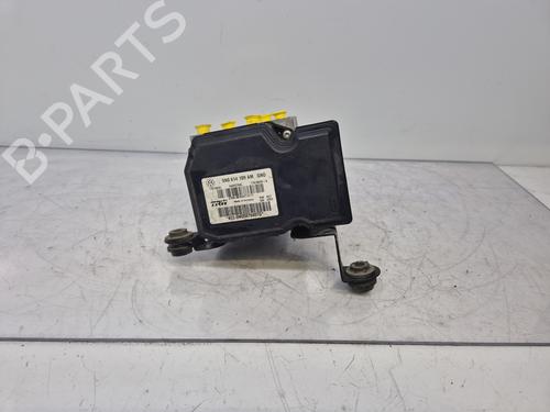 Used ABS pump VW TIGUAN (5N_) 2.0 TDI (110 hp) 31575708