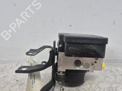 ABS Bremseaggregat ABS Bremseaggregat TOYOTA YARIS (_P13_) 1.0 (KSP130_, KSP130) (69 hp) 34386447 34386447