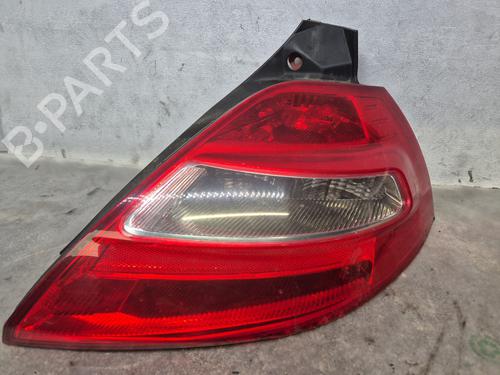 Feu arrière droit RENAULT MEGANE II (BM0/1_, CM0/1_) [2001-2012]  30892550