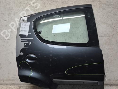 Used Right rear door PEUGEOT 107 (PM_, PN_) 1.0 (68 hp) 29195696