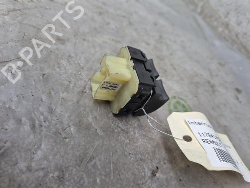 Pulsantiera anteriore sinistra RENAULT CLIO IV (BH_) 1.5 dCi 90 | BP30798110I27