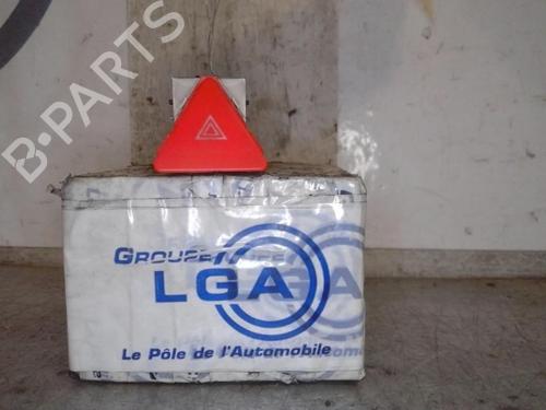 Used Warning switch VW TOURAN (1T1, 1T2) 1.9 TDI (105 hp) 13865676