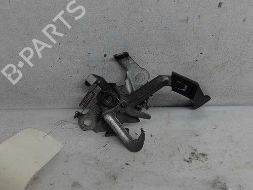 Used Hood lock PEUGEOT 5008 (0U_, 0E_) 1.6 HDi (110 hp) 15834718