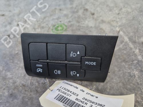 Used Headlight switch PEUGEOT BOXER Van 2.0 BlueHDi 130 (130 hp) 30310783